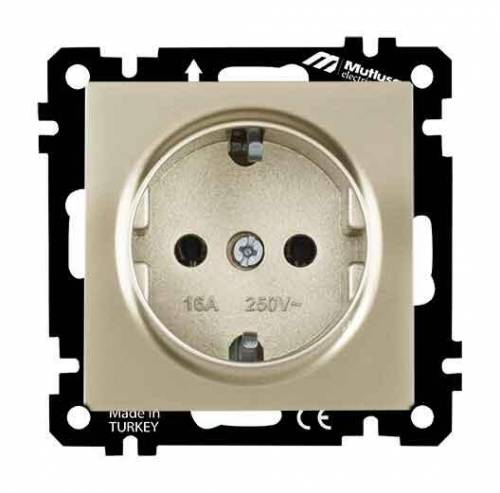 EP - Earthed Socket Outlet White