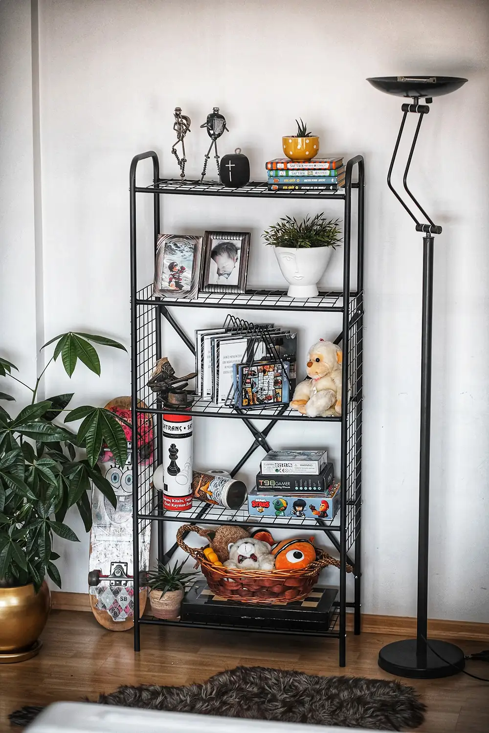Bookshelf With Wide Metal Shelves (5 Layers) - Thumbnail