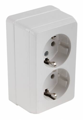 Bron S/M Earthed Double Socket White