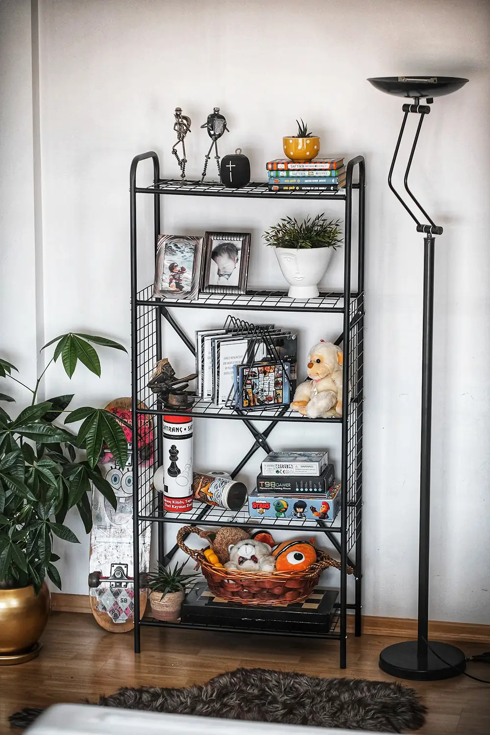 Geniş Metal Raflı Kitaplık (5 Katlı)