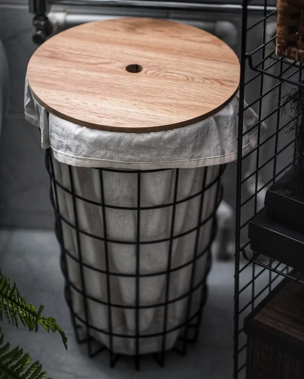 Wired Laundry Basket - Thumbnail